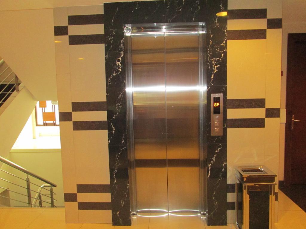 Anggrek Shopping Hotel Bandung Extérieur photo