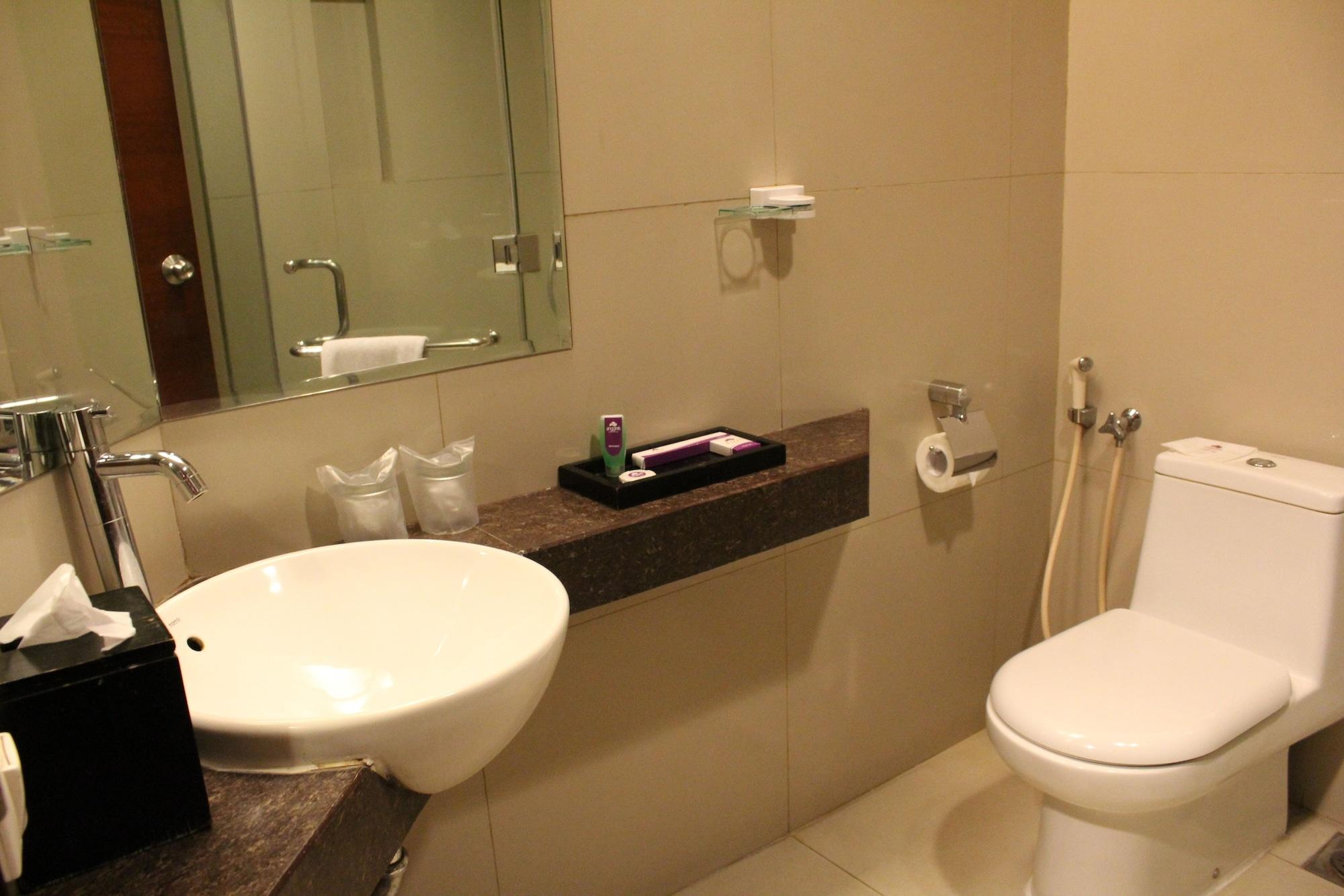 Anggrek Shopping Hotel Bandung Extérieur photo