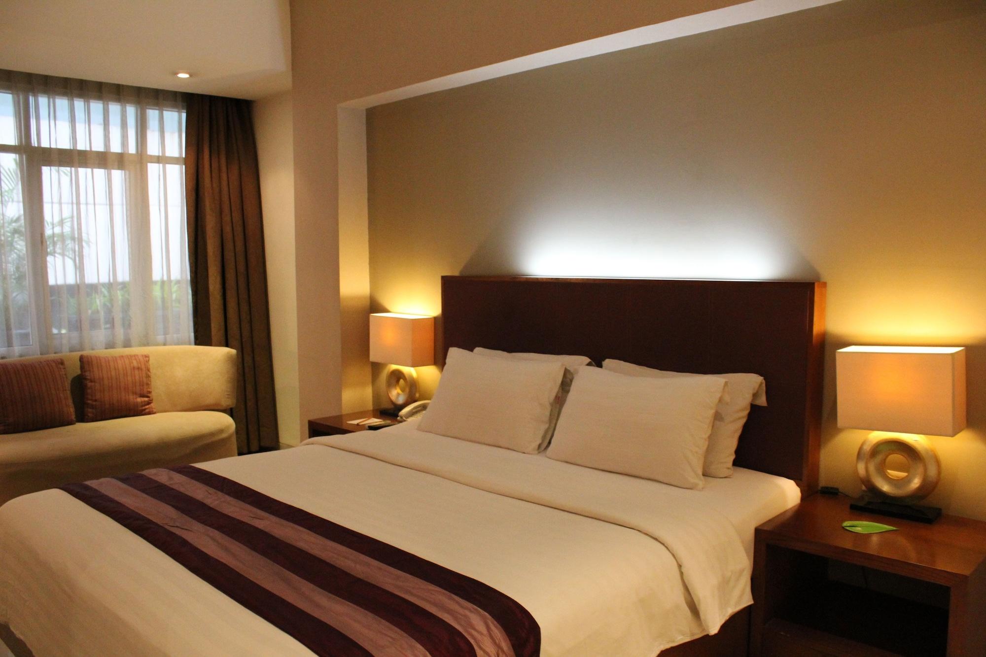 Anggrek Shopping Hotel Bandung Extérieur photo
