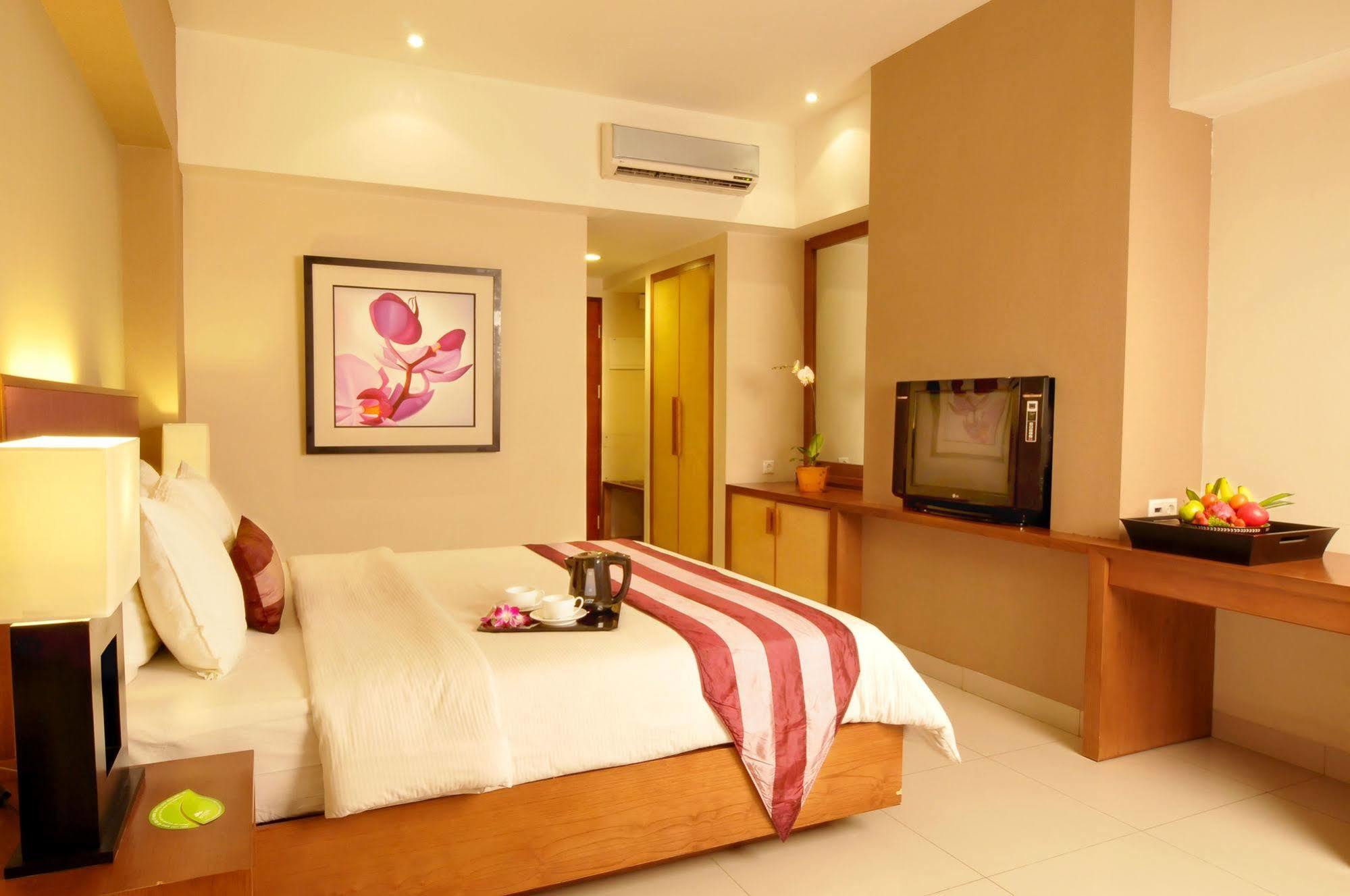 Anggrek Shopping Hotel Bandung Extérieur photo